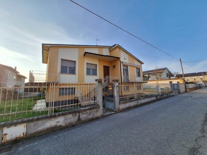 Villa in Via Vittorio Veneto 78, Ticineto — foto 5 di 5