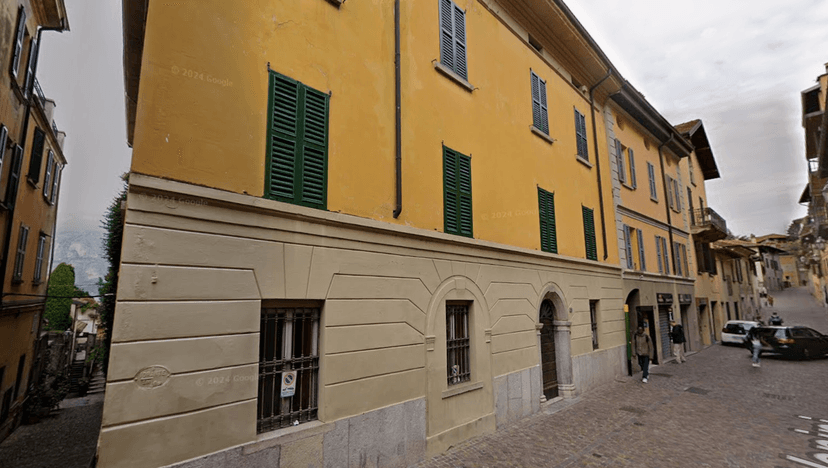 Trilocale in Piazza San Giorgio, Varenna — foto 5 di 5