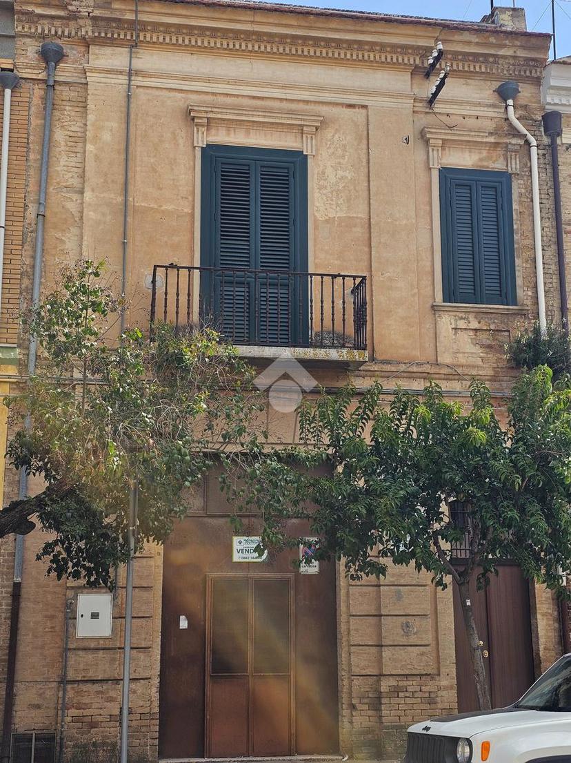 Trilocale in Via Luigi Rossi 96, Torremaggiore — foto 3 di 5