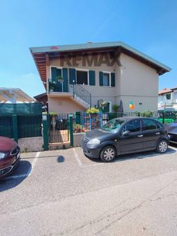Casa indipendente in Via Giovanni Pascoli 17, Castenedolo