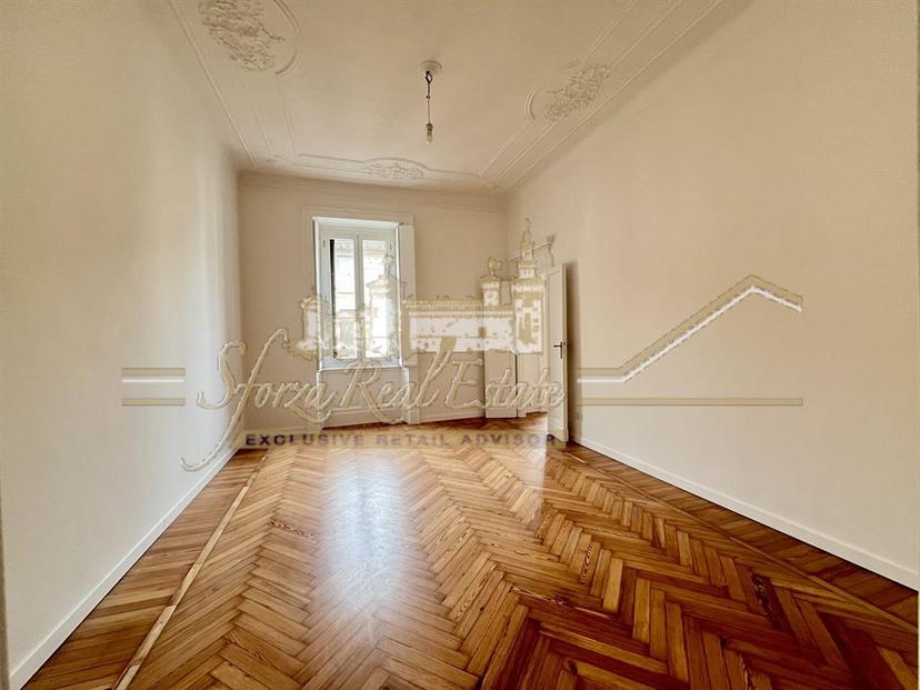 Quadrilocale in Via Spartaco, Milano
