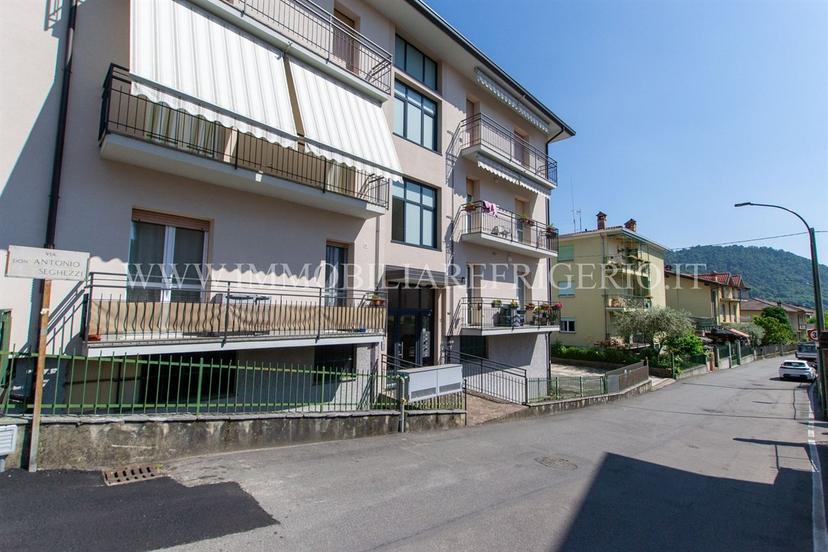 Trilocale in Via Don Antonio Seghezzi 12, Cisano Bergamasco — foto 2 di 5