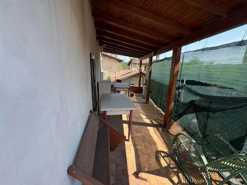 Casa indipendente, Gropparello