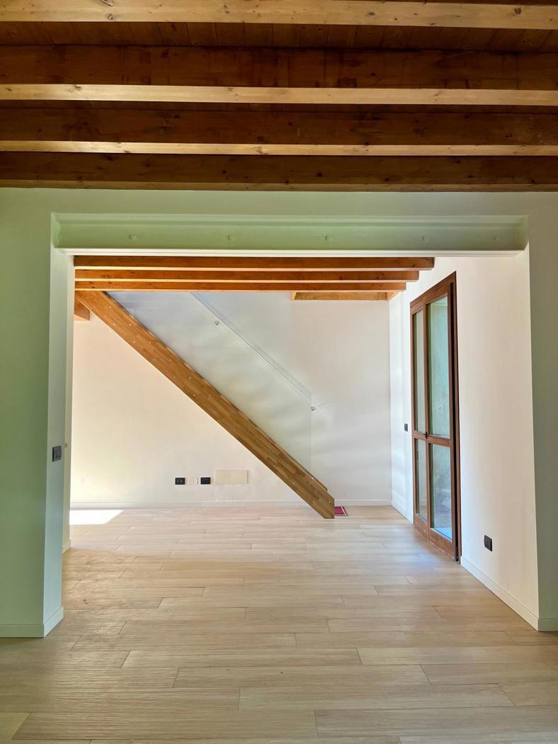 Bilocale in Via Padre Pio  17, Alta Valle Intelvi — foto 3 di 5