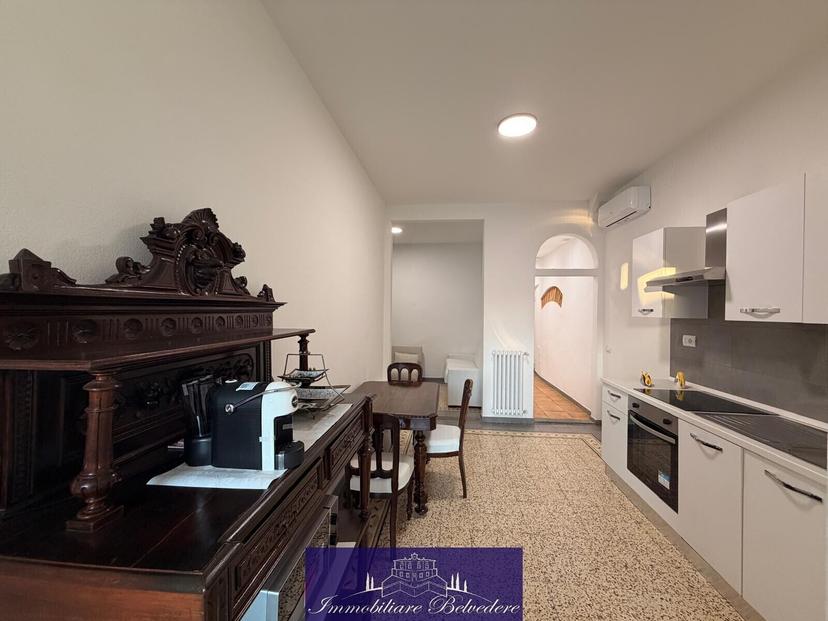 Quadrilocale in Via Palestro, Firenze