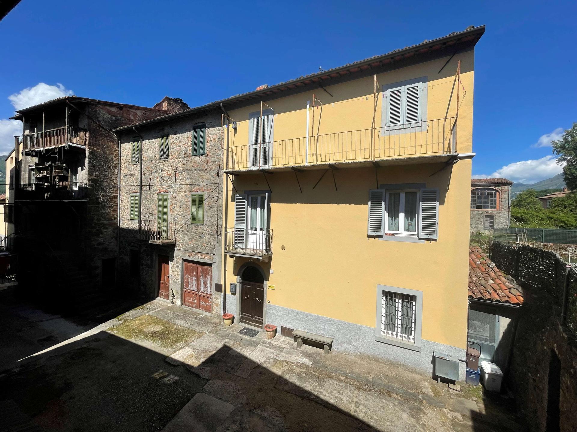 Porzione di casa in Via Marconi, Pieve Fosciana