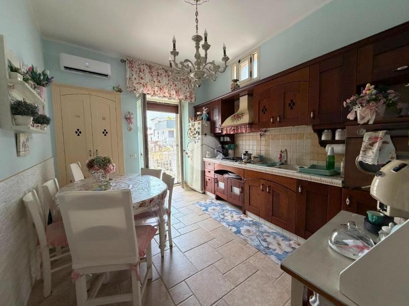 Quadrilocale in Via Gioacchino Rossini 26, Caivano — foto 2 di 5