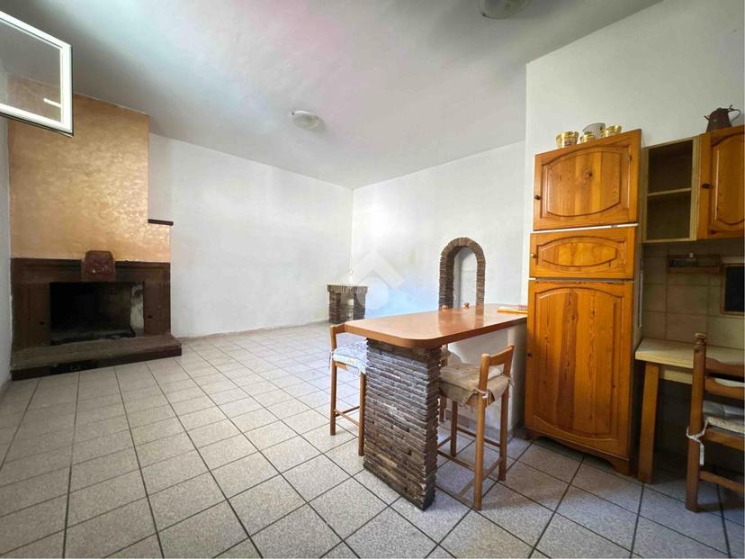 Trilocale in Via della Pace 30, Tuscania — foto 3 di 5