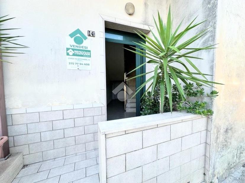 Casa indipendente in Via Giovane Europa 14, Manduria — foto 2 di 5