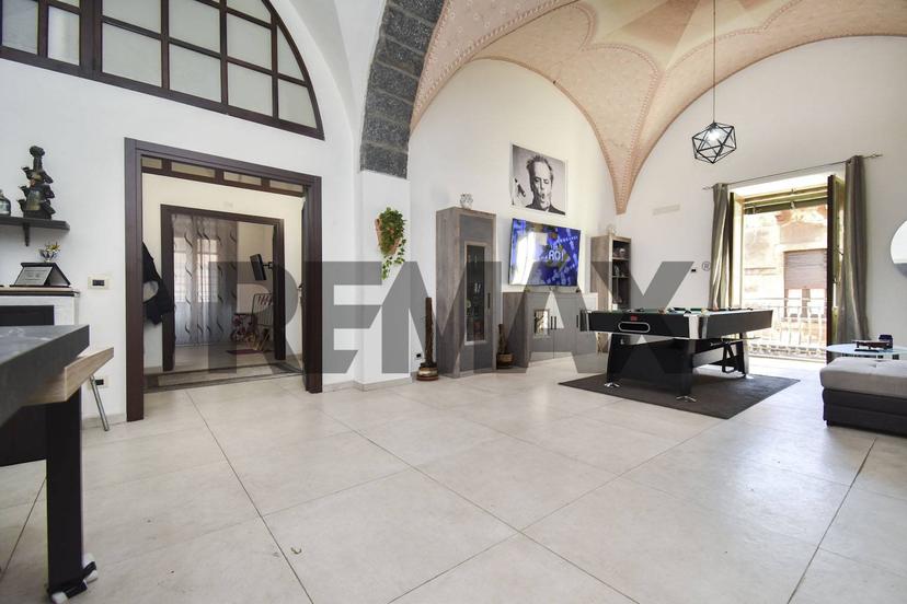 Casa indipendente in Via Giuseppe Garibaldi 16, Giarre — foto 2 di 5