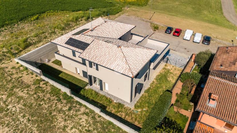 Villa in Via Prospero Martelli 10, Vezzano sul Crostolo — foto 3 di 5