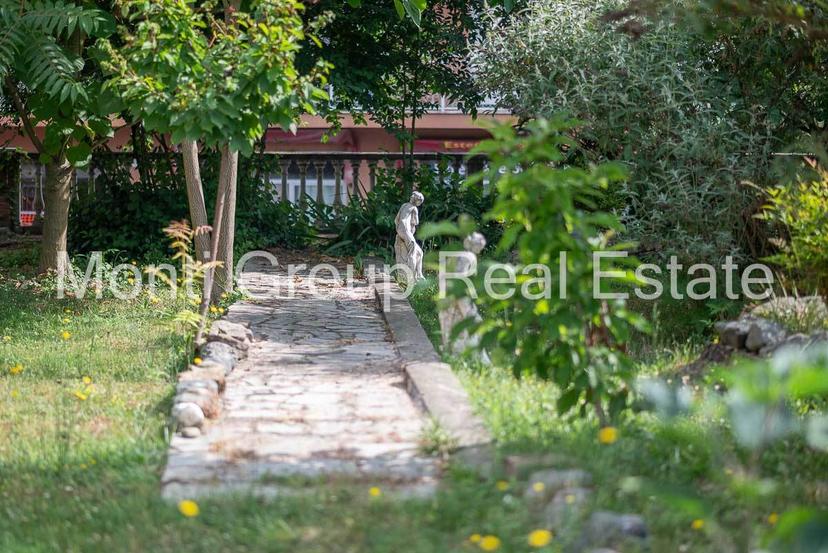 Villa, Visone — foto 2 di 5