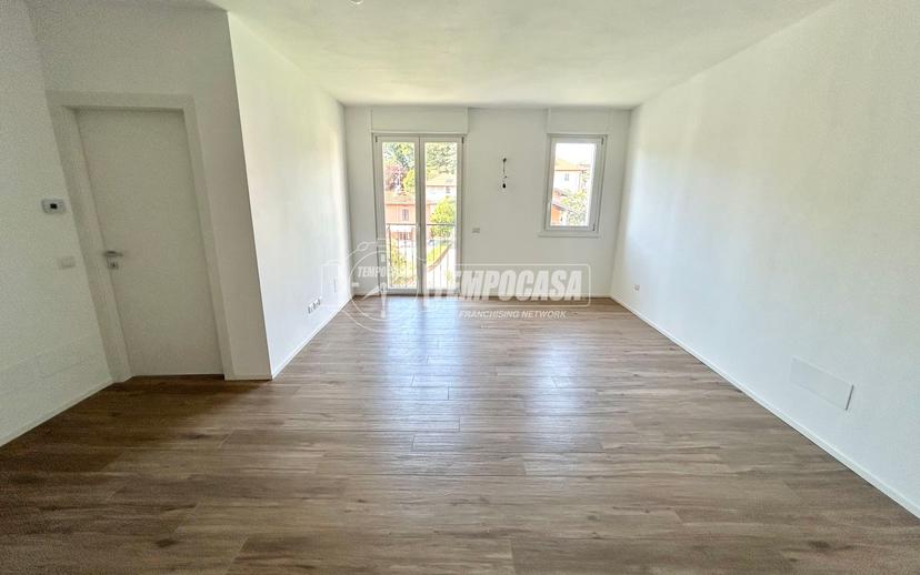 Attico in Via Tevere 22, Villa Guardia — foto 2 di 5