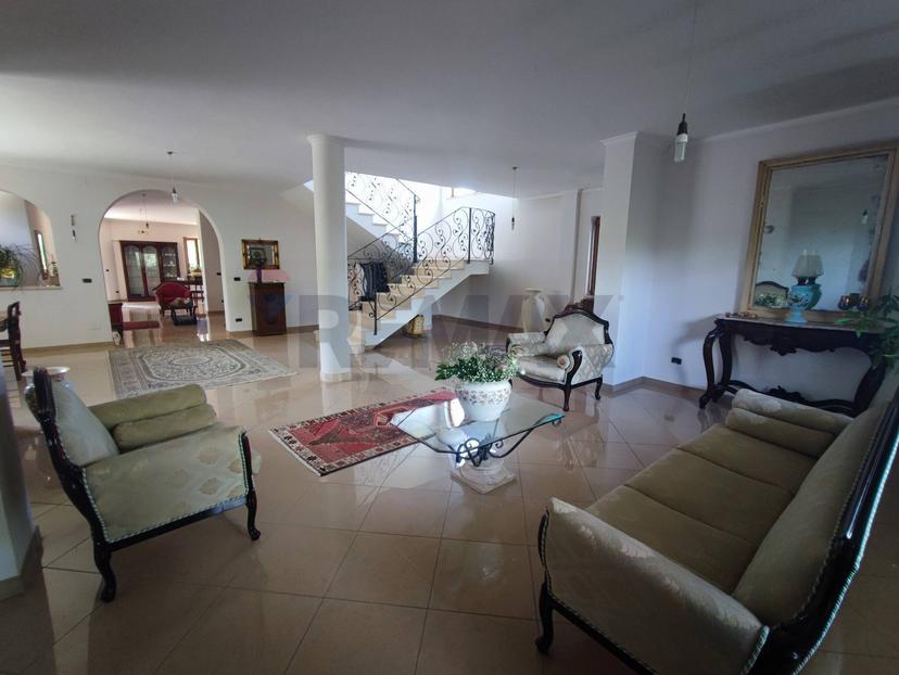 Villa in Località Feroni Snc, Sessa Aurunca — foto 2 di 5