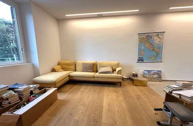 Porzione di villa in Via Beato Geremia Lambertenghi, Como