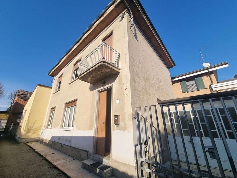 Casa indipendente in Via Marzabotto, Limbiate — foto 4 di 5