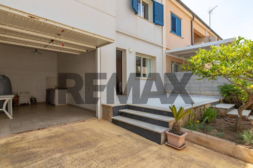 Villa a schiera in Via San Josemaria Escrivà Snc, Ragusa