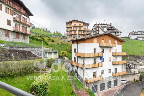 Trilocale in Via Vidali 721, Oltre il Colle — foto 3 di 5