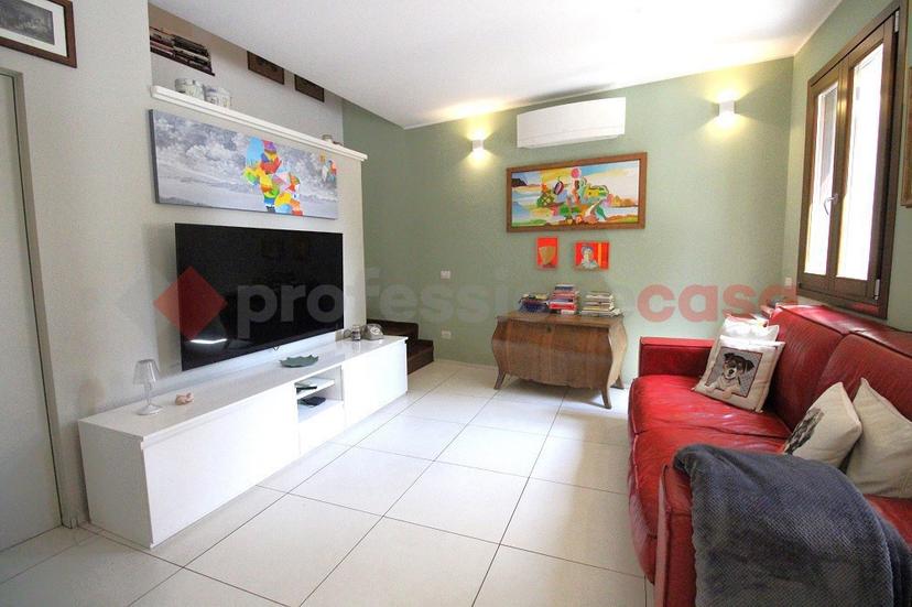 Casa indipendente in Viale della Vittoria 7, Vaprio d'Adda — foto 3 di 5