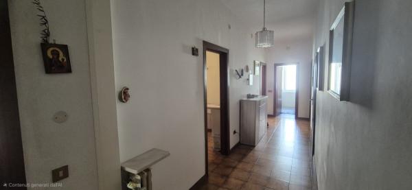 Trilocale in Via Piave, Bolzano — foto 3 di 5