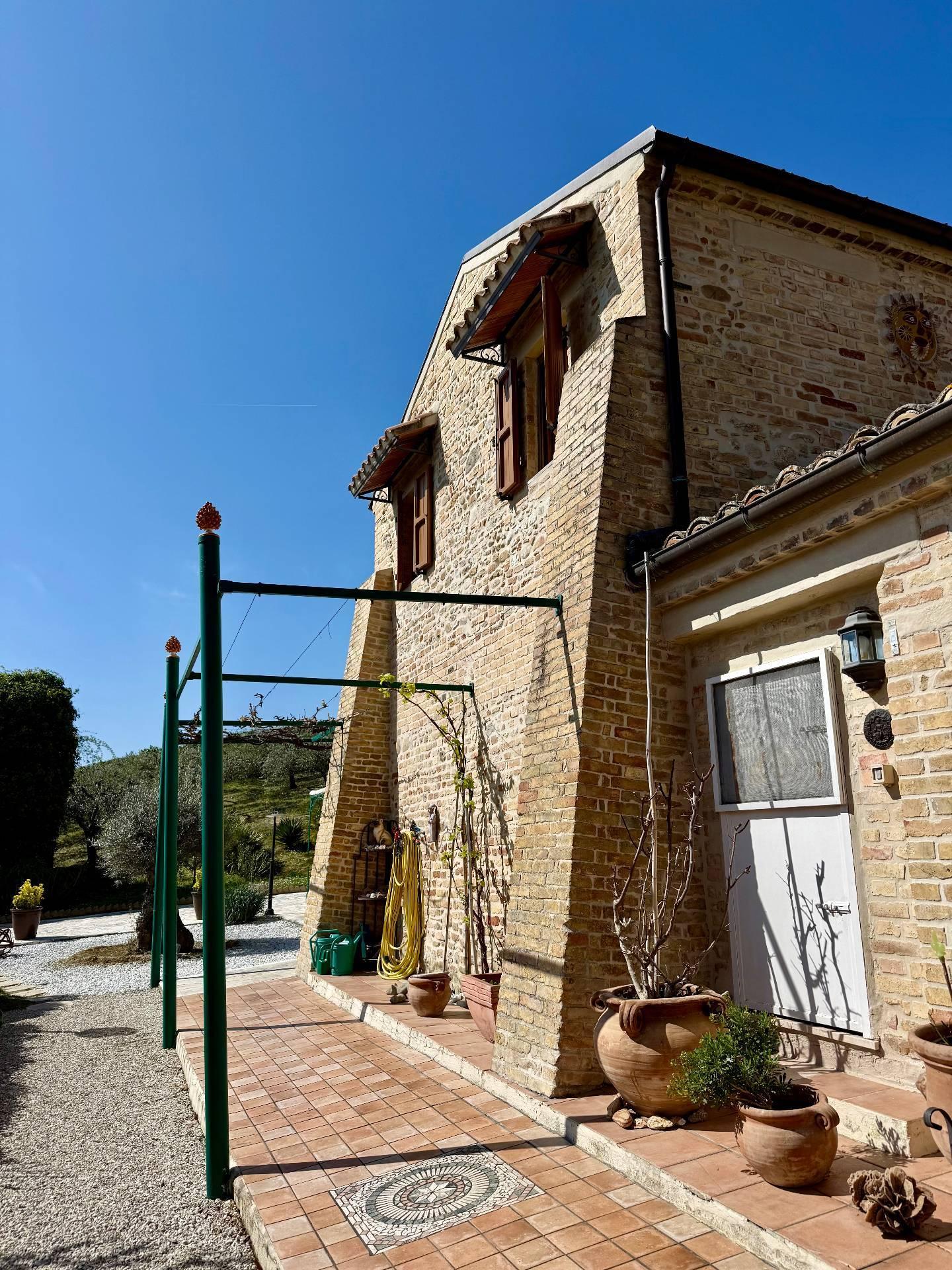 Rustico in Contrada Tesino 265, Offida