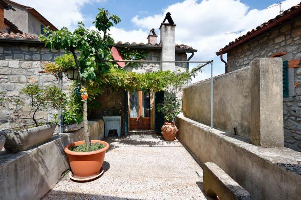 Appartamento in Via di Mezzo 10, Santa Fiora — foto 2 di 5