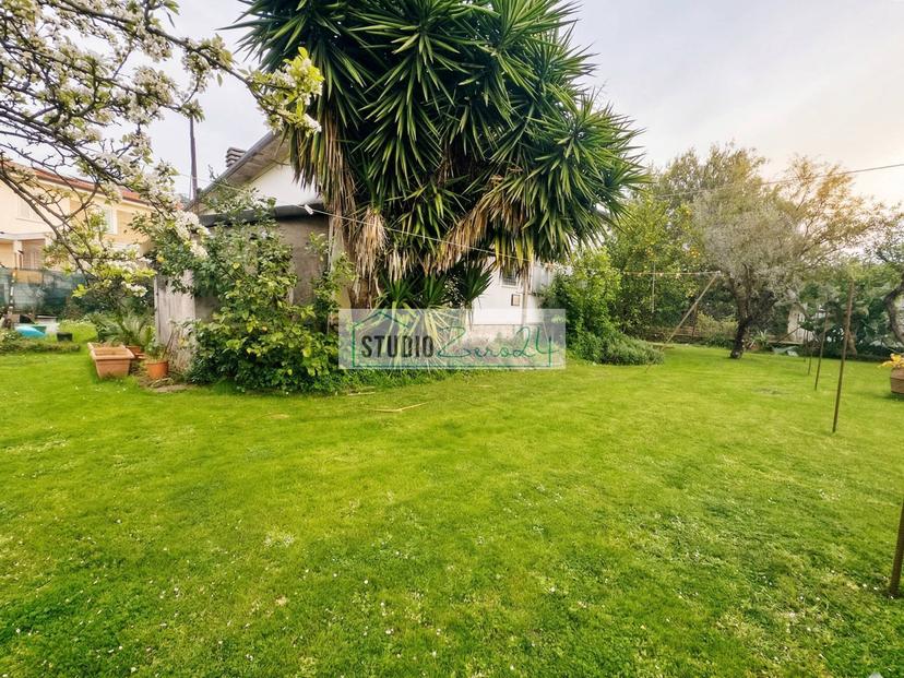Villa in Via Tavernelle, Montignoso — foto 5 di 5