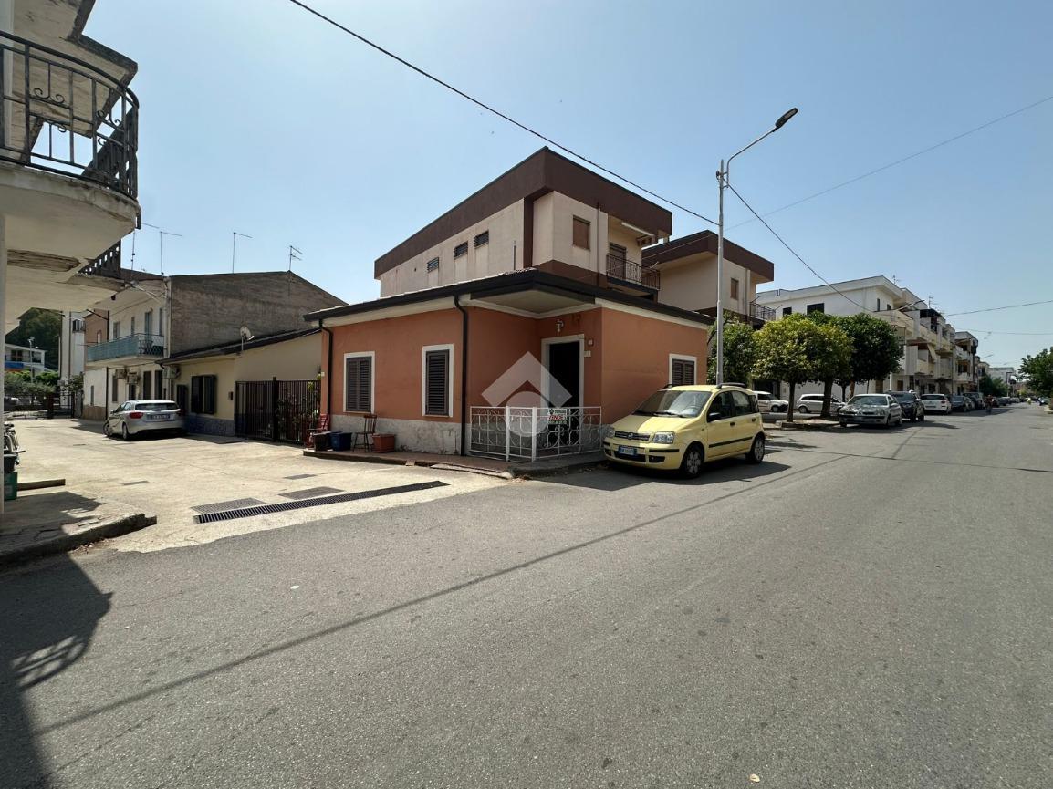 Villa in Via dei Gladioli 18, Villapiana