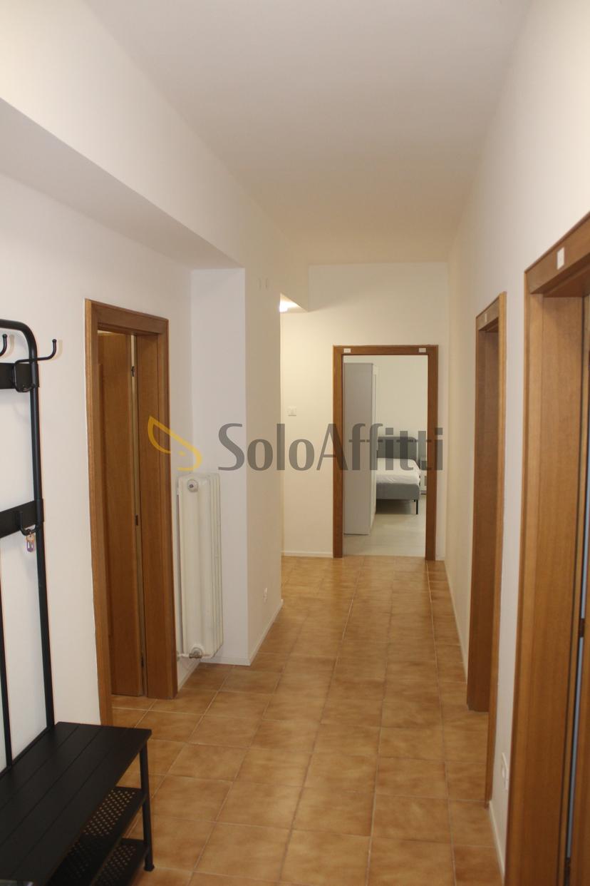 Stanza in appartamento in Via della Mendola, Bolzano — foto 2 di 5