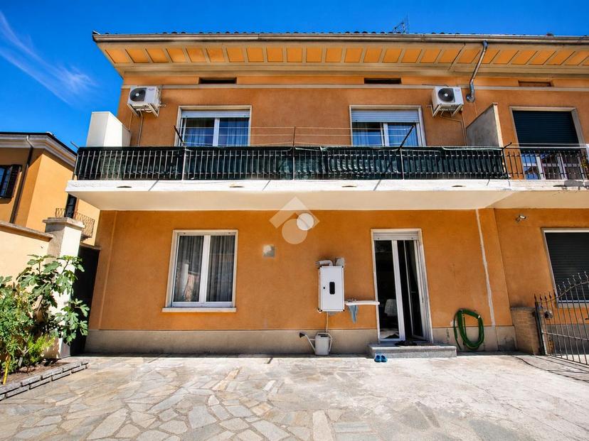 Casa indipendente in Vicolo Garavoglie 5, Cigliano — foto 2 di 5