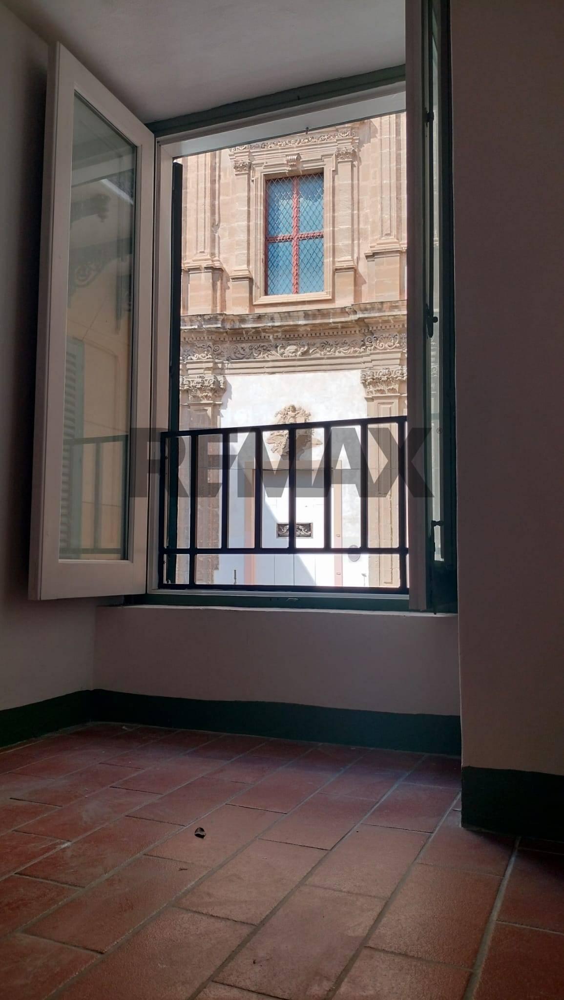 Monolocale in Piazza Montevergini 15, Palermo
