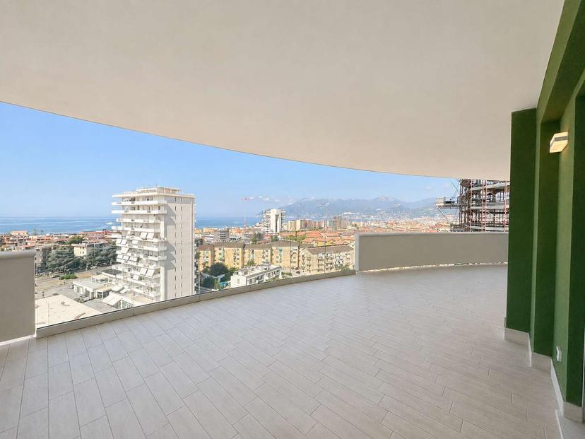 Quadrilocale, Salerno