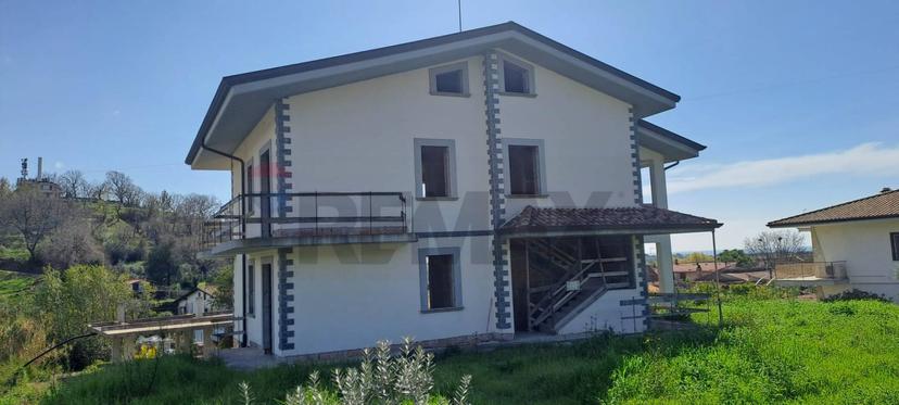 Villa, Minturno — foto 4 di 5
