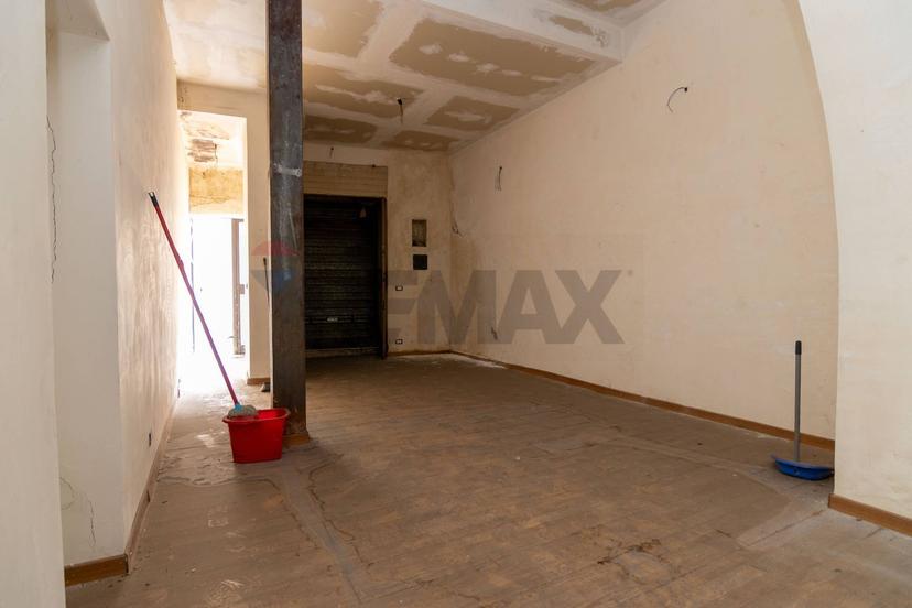 Casa indipendente in Via Conte Alaimo 100, Lentini — foto 2 di 5