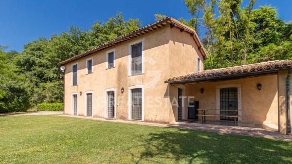 Casale in Strada Provinciale Lubrianese, Castiglione in Teverina — foto 2 di 5
