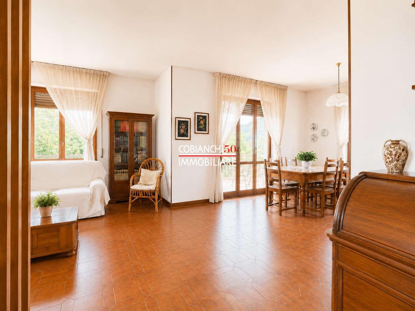 Porzione di villa in Via Valle Intrasca, Cambiasca
