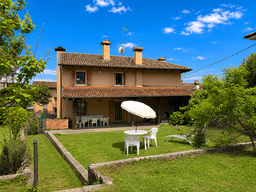 Villa in Via Cecconaia 2, Fagagna