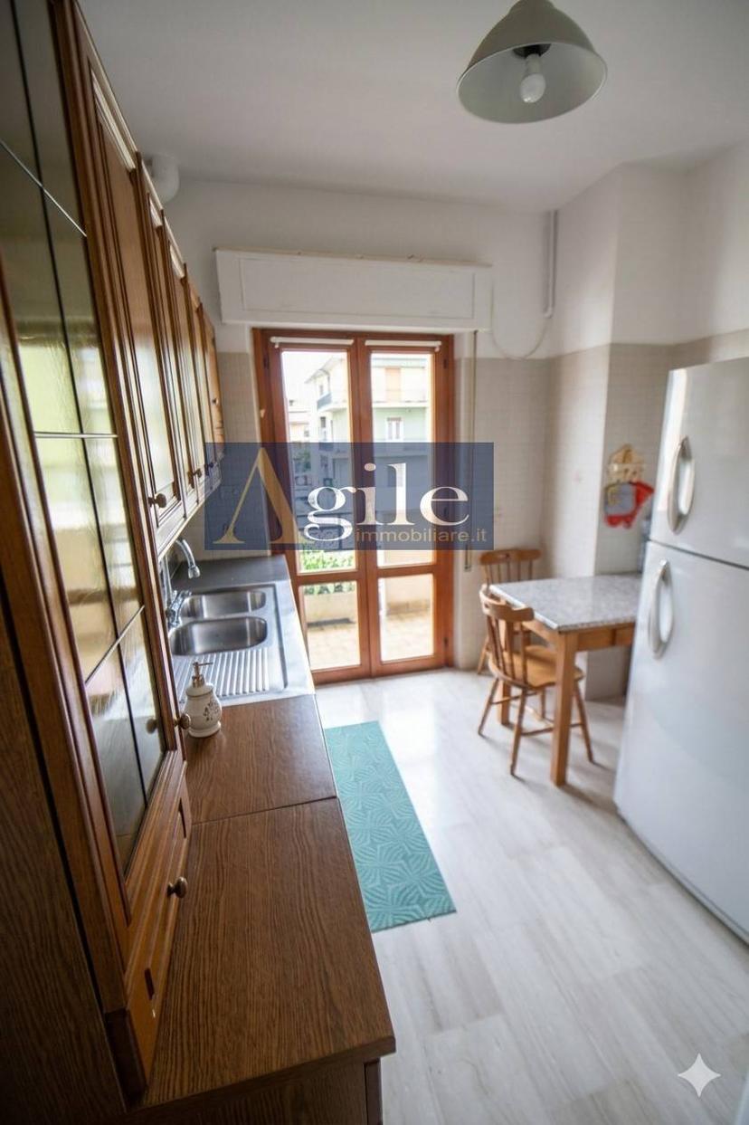 Appartamento in Via Emidio Luzi, Ascoli Piceno — foto 2 di 5