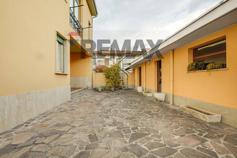 Casa indipendente in Via Benetti 23, Solbiate Olona — foto 4 di 5