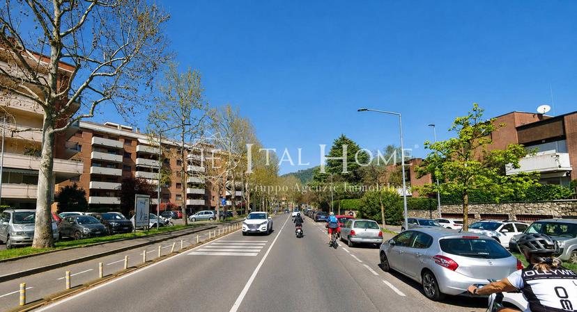 Trilocale in Via Lessona, Bergamo