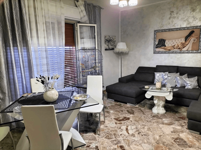 Trilocale in Via Francesco Caiati, Sannicandro di Bari — foto 3 di 5