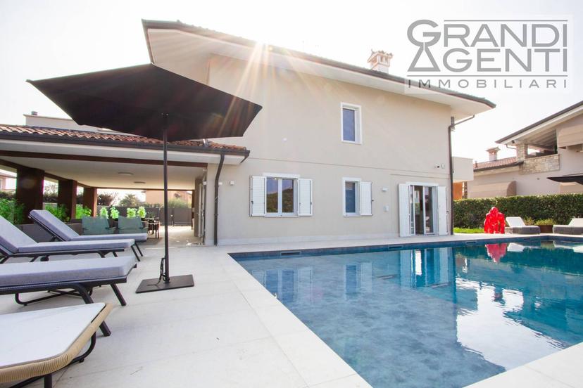 Villa in Via Giunio Bruto, Desenzano del Garda — foto 5 di 5