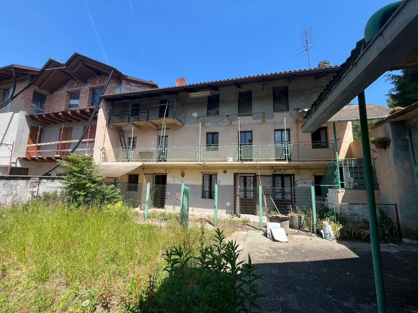 Casa indipendente in Strada Raviola, 2, Bairo — foto 2 di 5