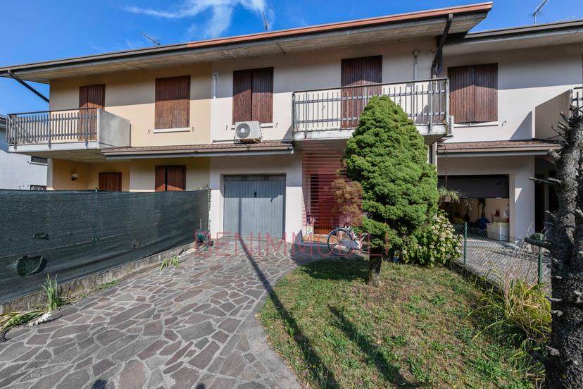 Villa a schiera in Via Grazia Deledda 19, Manerbio