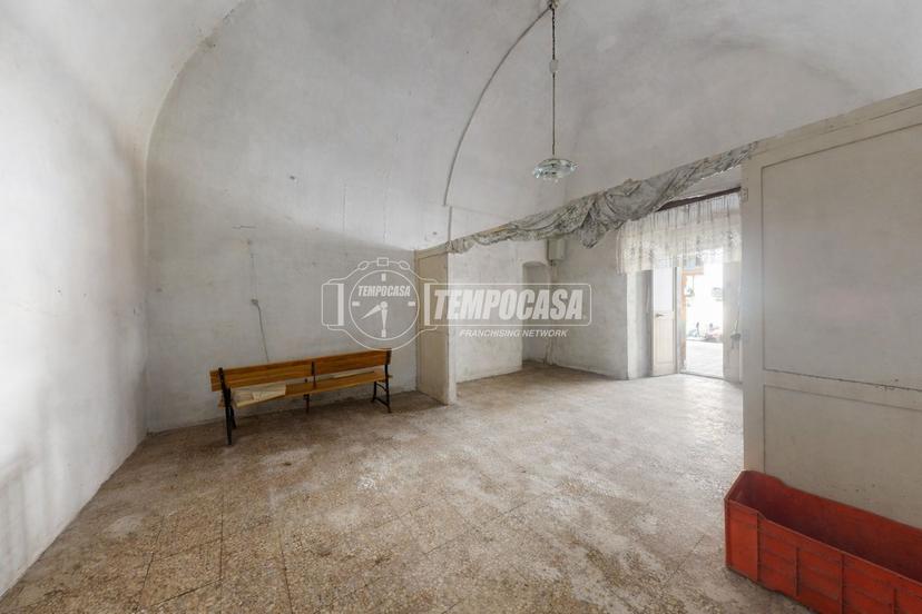 Casa indipendente in Via Pietro De Donato Giannini, Turi — foto 2 di 5