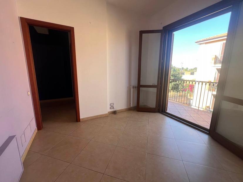 Villa a schiera in Via Parafera, Aci Castello — foto 3 di 5