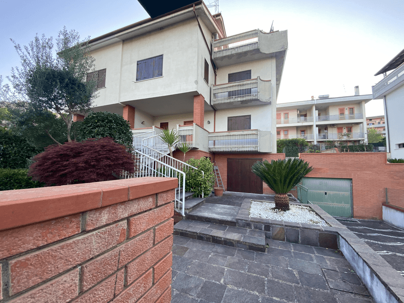 Villa unifamiliare in Via dell'Esperanto 3, Benevento — foto 5 di 5