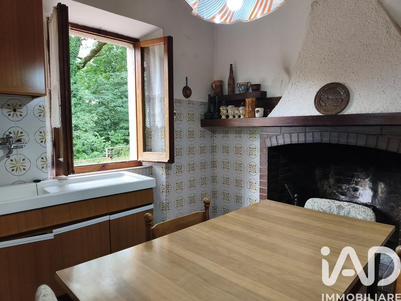 Villa in Via delle Grazie, Sarnano — foto 5 di 5