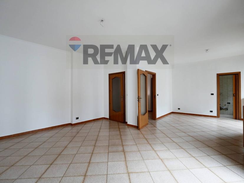 Quadrilocale in Via Ugo La Malfa 2, Cassano delle Murge — foto 3 di 5