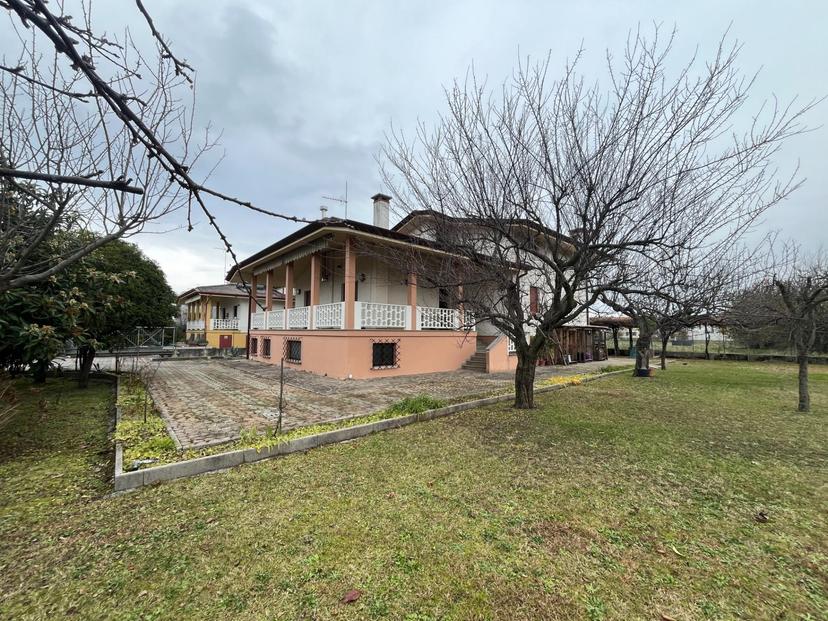 Villa unifamiliare in Via Bonavilla 19, Pasian di Prato — foto 4 di 5